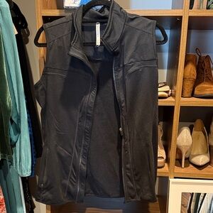 Fabletics Black Zip-Up Vest